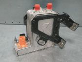 Hybrid/electric vehicle battery fan