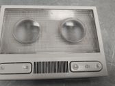 Éclairage lumière plafonnier avant