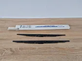 Windshield/front glass wiper blade