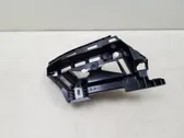 Rear bumper mounting bracket