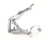 Engine bonnet/hood hinges