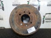 Tambour de frein arrière