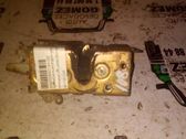 Cerradura de puerta delantera