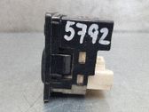Bouton de commutateur rétroviseur latéral