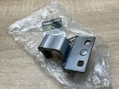 Tailgate/trunk/boot hinge