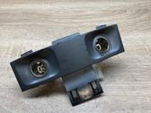12 V гнездо (сзади)
