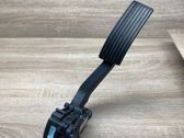 Accelerator throttle pedal