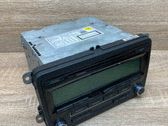 Radio / CD-Player / DVD-Player / Navigation