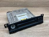Radio / CD-Player / DVD-Player / Navigation