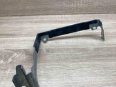 Battery bracket
