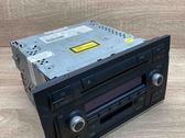 Radio / CD-Player / DVD-Player / Navigation