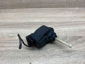 Headlight level adjustment motor