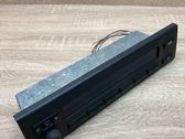 Radio / CD-Player / DVD-Player / Navigation