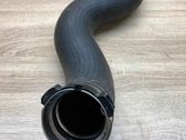 Tuyau de liquide de refroidissement moteur
