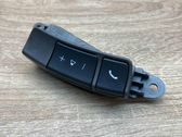 Steering wheel buttons/switches