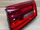 Tailgate rear/tail lights