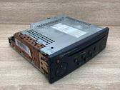 Radio/CD/DVD/GPS-pääyksikkö