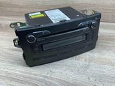 Radio / CD-Player / DVD-Player / Navigation