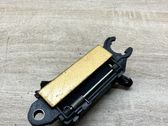 Manecilla externa puerta delantera