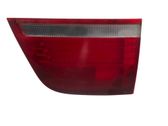 Tailgate rear/tail lights