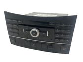 Radio/CD/DVD/GPS-pääyksikkö