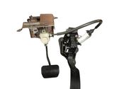 Accelerator throttle pedal