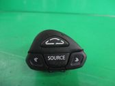 Steering wheel buttons/switches