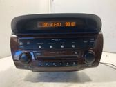 Radio/CD/DVD/GPS-pääyksikkö