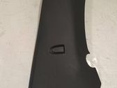 Moldura superior lateral del asiento trasero