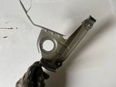 Fender mounting bracket