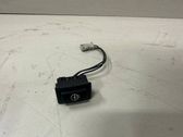 Steering wheel buttons/switches