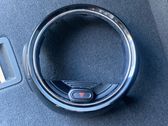 Radio/GPS head unit trim