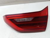 Tailgate rear/tail lights