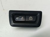 Tailgate/boot open switch button