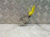 Cerradura de capó