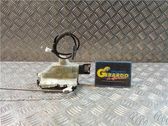 Cerradura de puerta delantera