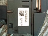 Botón interruptor de luz de peligro