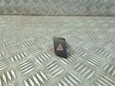 Botón interruptor de luz de peligro