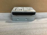 Radio / CD-Player / DVD-Player / Navigation
