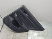 Moldura del tarjetero de la puerta trasera