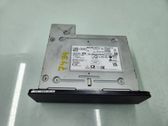 Radio / CD-Player / DVD-Player / Navigation