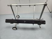 Soporte del parachoques delantero