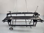 Soporte del parachoques delantero