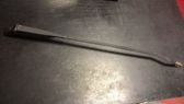 Front wiper blade arm