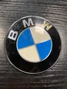 Manufacturer badge logo/emblem