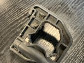 Radiator mount bracket