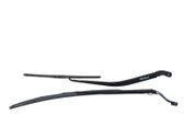 Windshield/front glass wiper blade