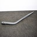 Rear wiper blade arm