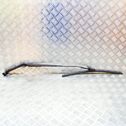 Windshield/front glass wiper blade