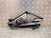 Tailgate/trunk/boot hinge